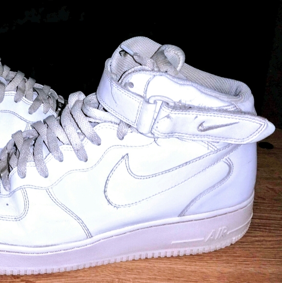 NIKE Air Force 1 High Top (Size 12) Men's Shoes - Picture 6 of 6